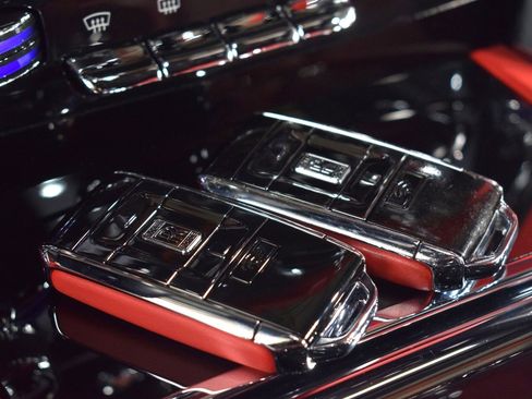 Certified 2022 Rolls-Royce Cullinan w/ Dynamic Package image 41