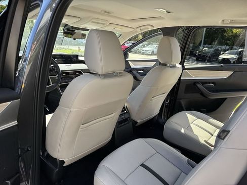 Certified 2025 MAZDA CX-90 3.3 Turbo w/ Preferred Package image 35