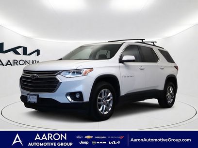 Used 2021 Chevrolet Traverse LT