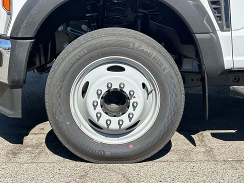 New 2024 Ford F450 XL w/ XL Chrome Package image 15
