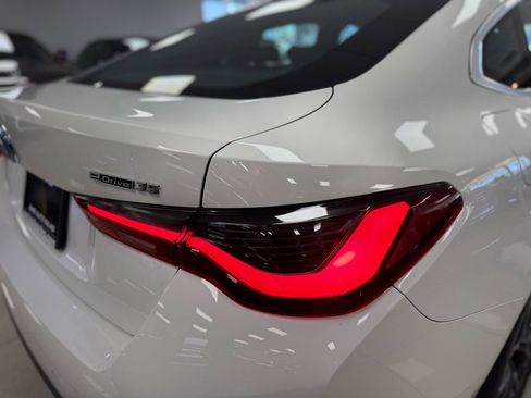 Used 2023 BMW i4 eDrive35 RWD image 25