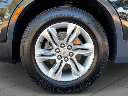 Used 2022 Chevrolet Blazer LT w/ Sound & Technology Package image 9