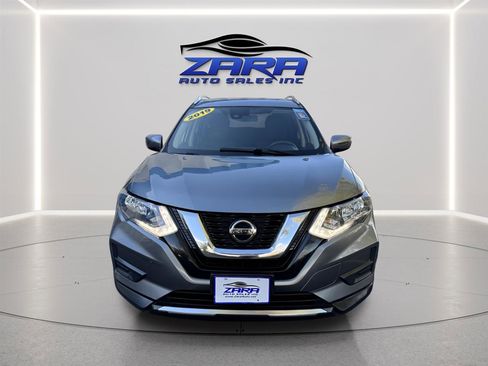 Used 2019 Nissan Rogue SV image 9