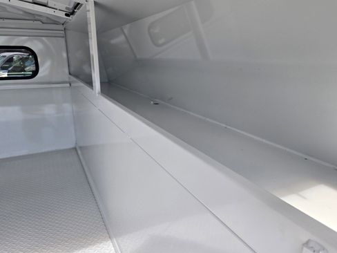 New 2025 GMC Sierra 2500 Pro w/ Convenience Package image 19