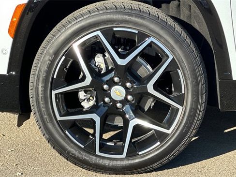 New 2026 Chevrolet Traverse High Country image 39