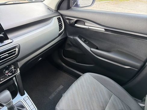 Used 2023 Kia Seltos LX AWD/4WD image 31