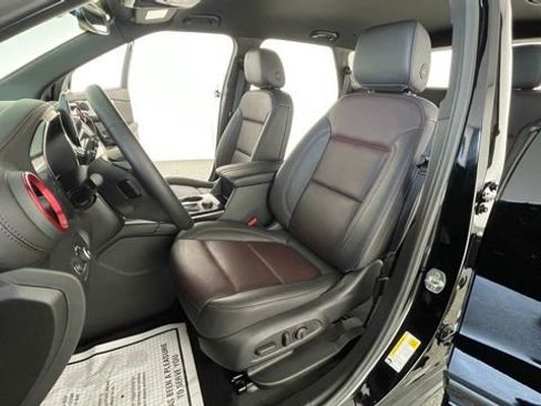 Used 2025 Chevrolet Blazer RS image 33