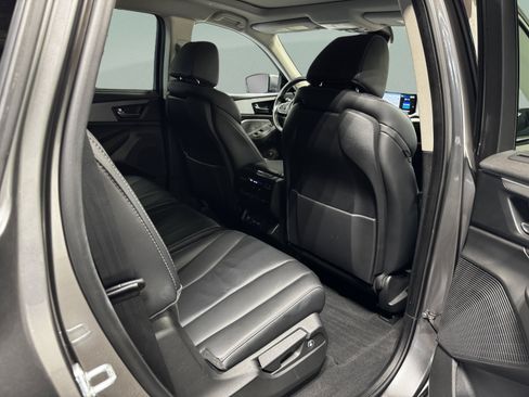 Certified 2024 Acura MDX FWD w/ Technology Package image 12