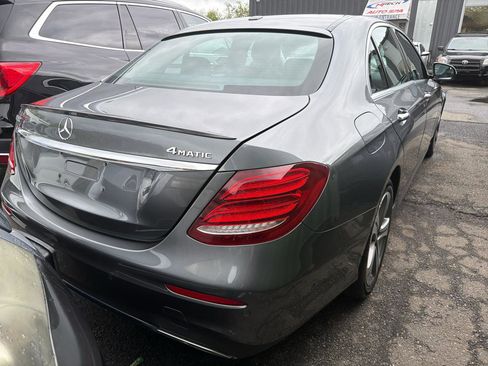 Used 2018 Mercedes-Benz E 300 4MATIC image 6