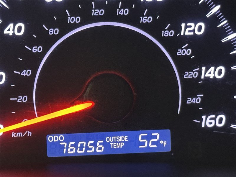Used 2011 Toyota Camry LE FWD image 25