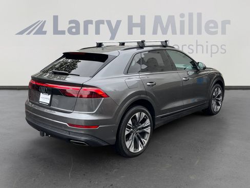 Used 2024 Audi Q8 Premium Plus w/ Premium Plus Package image 5
