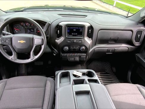 Used 2026 Chevrolet Silverado 1500 Custom w/ Turbomax Blackout Package RWD image 16