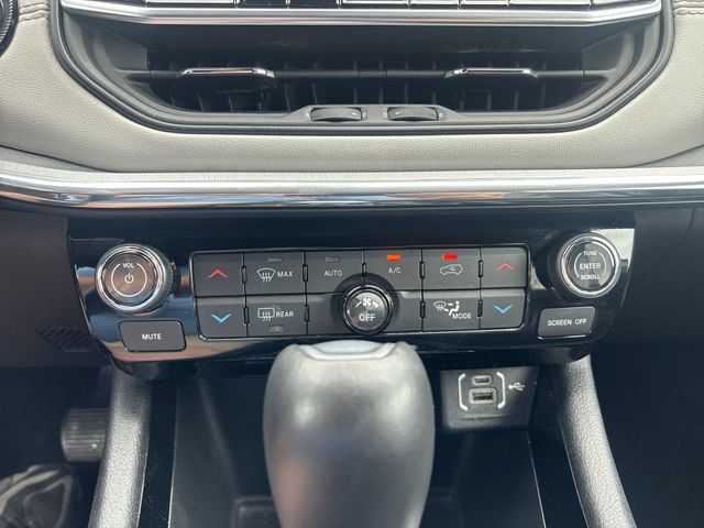 Used 2024 Jeep Compass Limited AWD/4WD image 18
