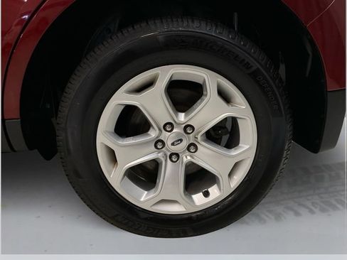 Used 2013 Ford Edge SEL image 17