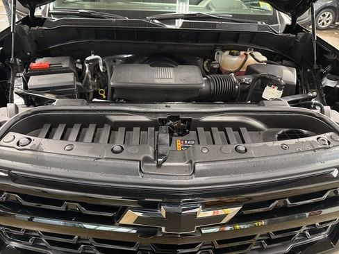 Used 2024 Chevrolet Silverado 1500 RST AWD/4WD image 28