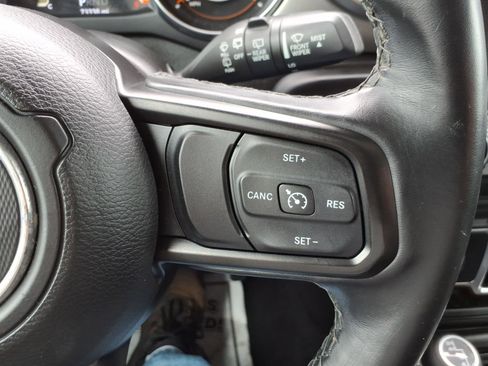 Used 2021 Jeep Wrangler Unlimited Sport AWD/4WD image 20