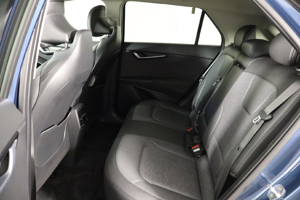 Used 2023 Kia Niro Wave FWD image 16