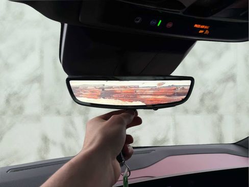 Certified 2025 Cadillac Escalade Sport w/ Touring Package image 20