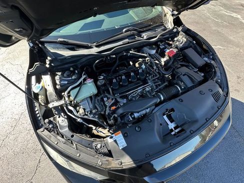 Used 2021 Honda Civic Sport image 31