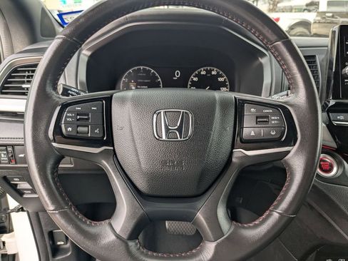 Used 2025 Honda Odyssey Sport-L image 17