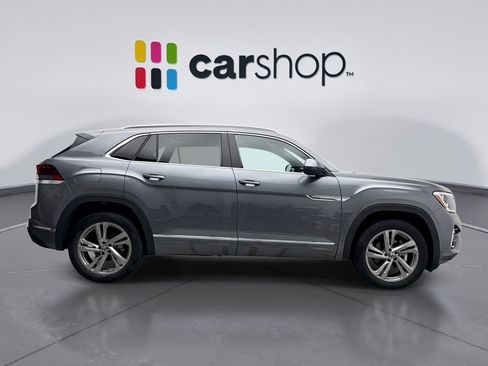 Used 2024 Volkswagen Atlas Cross Sport SEL R-Line AWD/4WD image 6