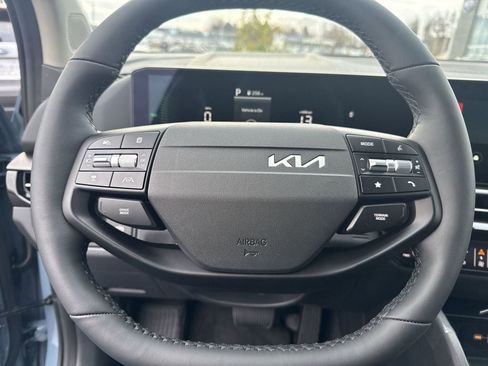 New 2026 Kia Sportage S image 16