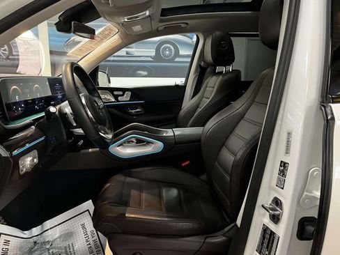 Certified 2023 Mercedes-Benz GLS 450 4MATIC image 18