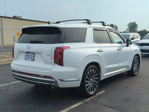 Used 2023 Hyundai Palisade Calligraphy AWD/4WD image 3