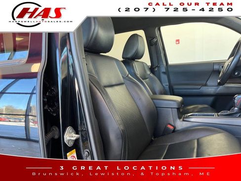 Used 2018 Toyota Tacoma image 14