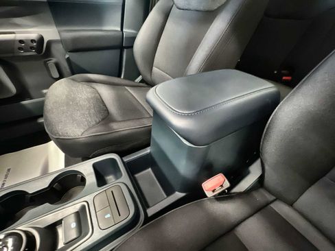 New 2025 Ford Maverick XL w/ Equipment Group 101A image 20