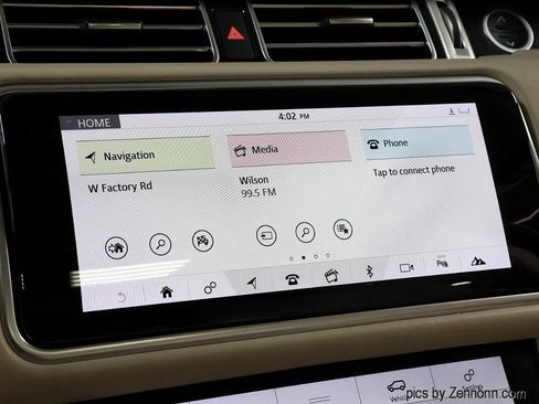 Used 2019 Land Rover Range Rover HSE image 19