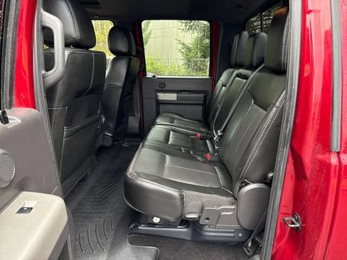 Used 2016 Ford F250 Lariat w/ Chrome Package AWD/4WD image 16