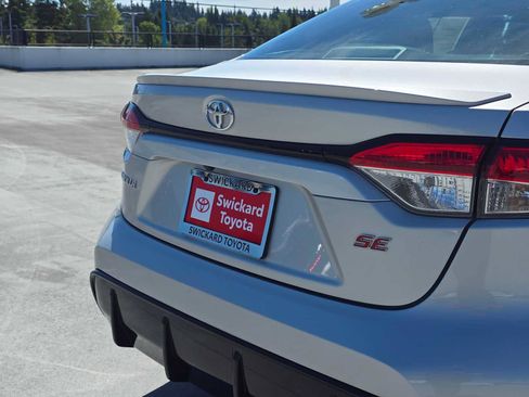 Used 2024 Toyota Corolla SE FWD image 13