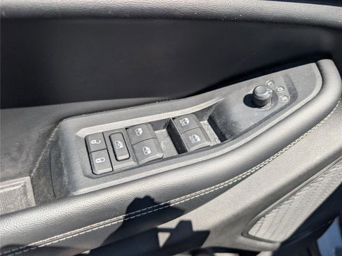 Used 2023 Jeep Grand Cherokee Altitude image 20