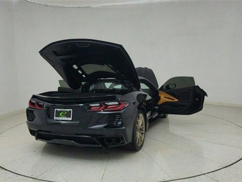 Used 2024 Chevrolet Corvette Stingray w/ Stealth Interior Trim Package image 65