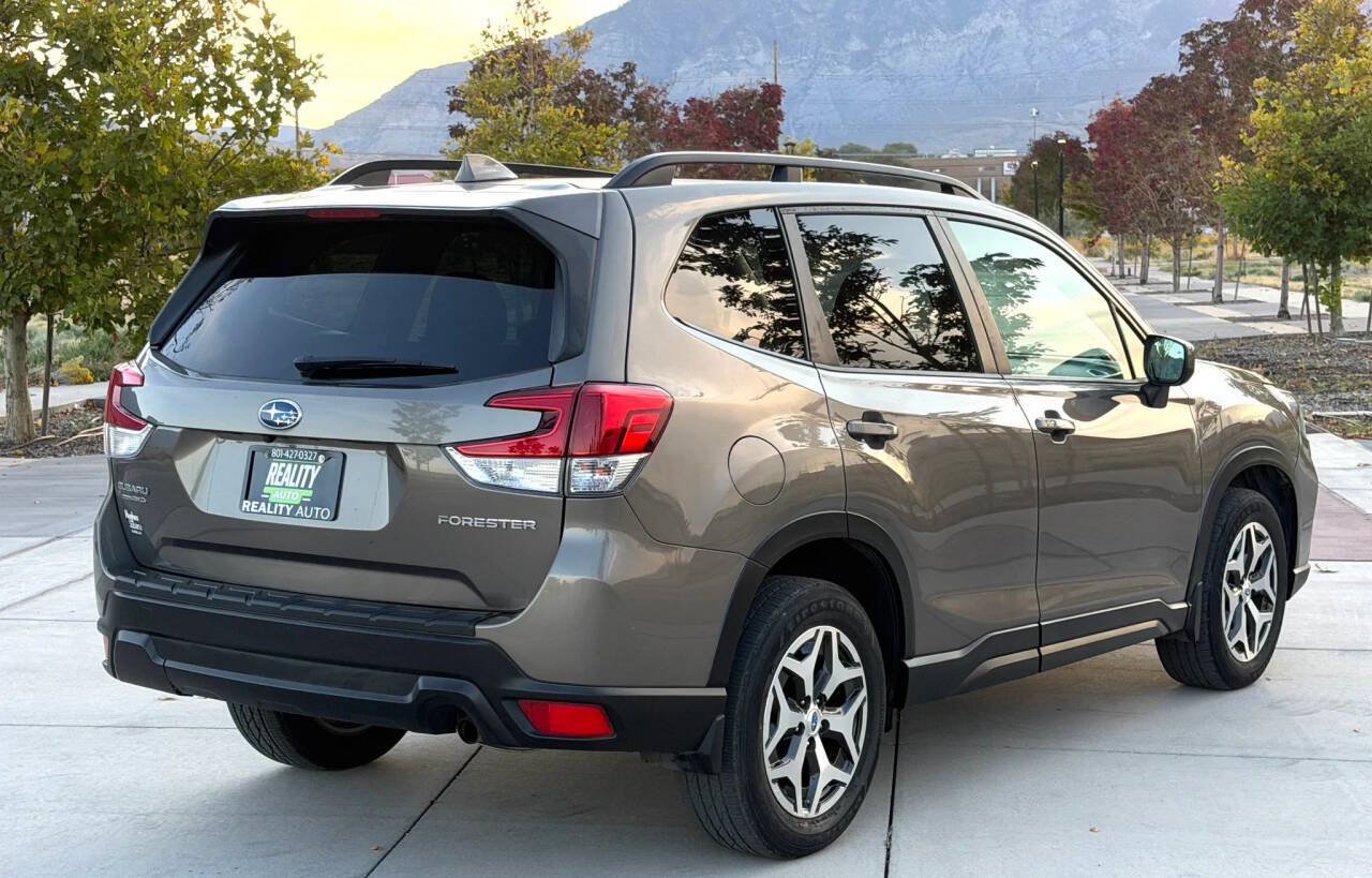 Used 2020 Subaru Forester Premium w/ Popular Package #1 AWD/4WD image 5