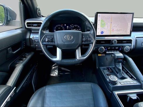 Used 2025 Toyota 4Runner TRD Off-Road Premium AWD/4WD image 6