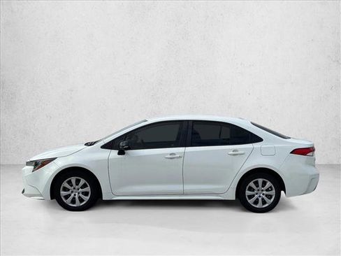 Used 2020 Toyota Corolla LE image 8