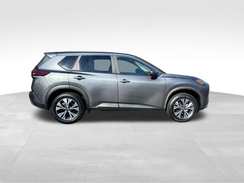 Used 2023 Nissan Rogue SV AWD/4WD image 4