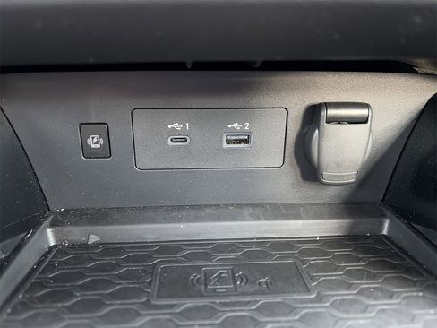 Certified 2023 Nissan Altima 2.5 SV w/ SV Premium Package image 16