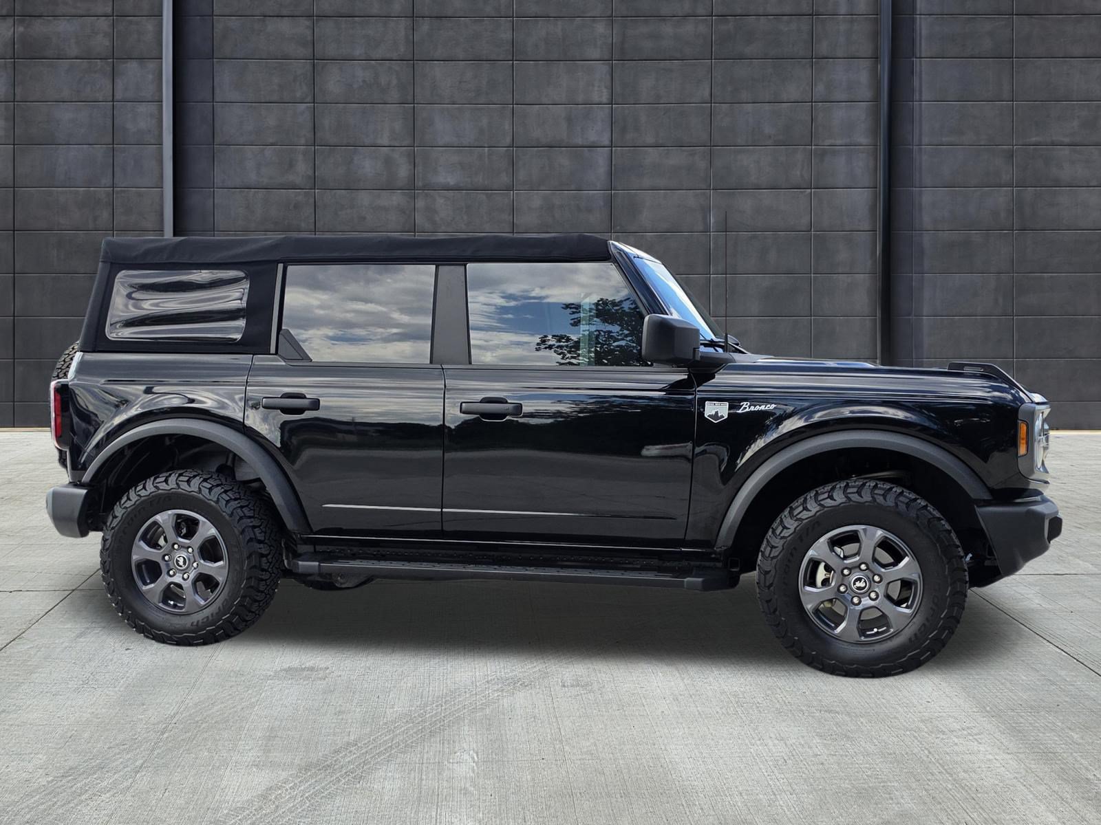 Used 2021 Ford Bronco Big Bend AWD/4WD image 6