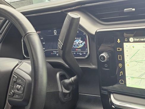 Used 2025 GMC Sierra 2500 Denali Ultimate image 39