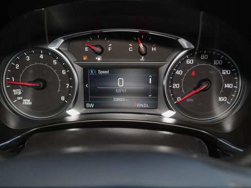 Used 2023 Chevrolet Equinox LT FWD image 16