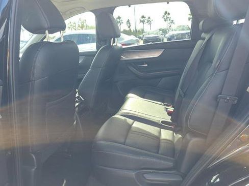 Used 2025 MAZDA CX-70 3.3 Turbo w/ Preferred Package image 8