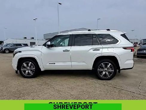 Used 2024 Toyota Sequoia Capstone image 6