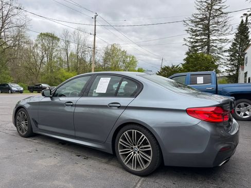 Used 2019 BMW 540i xDrive w/ M Sport Package AWD/4WD image 3