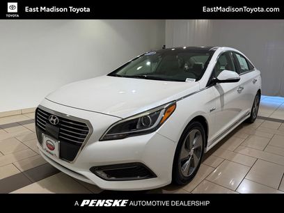 Used 2017 Hyundai Sonata Limited w/ Ultimate Package 02