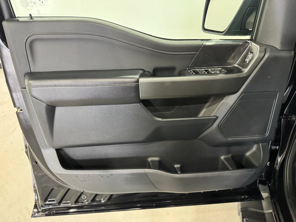 Used 2022 Ford F150 XLT w/ Equipment Group 301A Mid AWD/4WD image 17