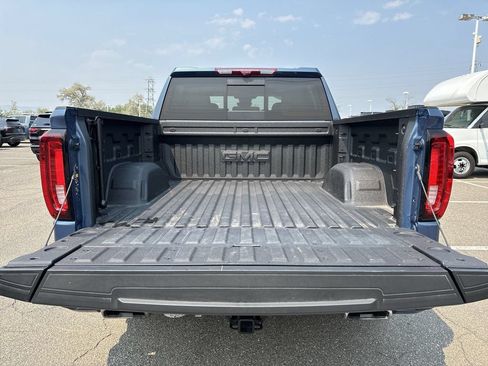 Used 2025 GMC Sierra 1500 Denali w/ Denali Reserve Package AWD/4WD image 31