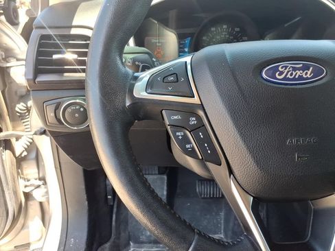 Used 2020 Ford Fusion Titanium AWD/4WD image 17